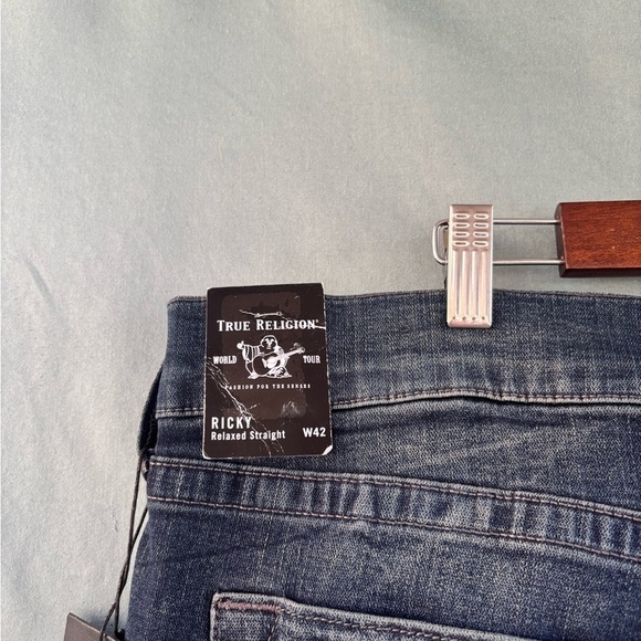 NWT True Religion Ricky Relaxed Straight Sz 42 Vintage Blue Jean Classic Comfort - Picture 3 of 9